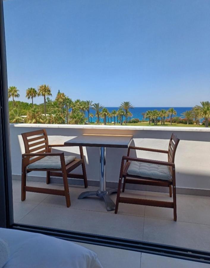 Terrazza Suites Paphos Buitenkant foto