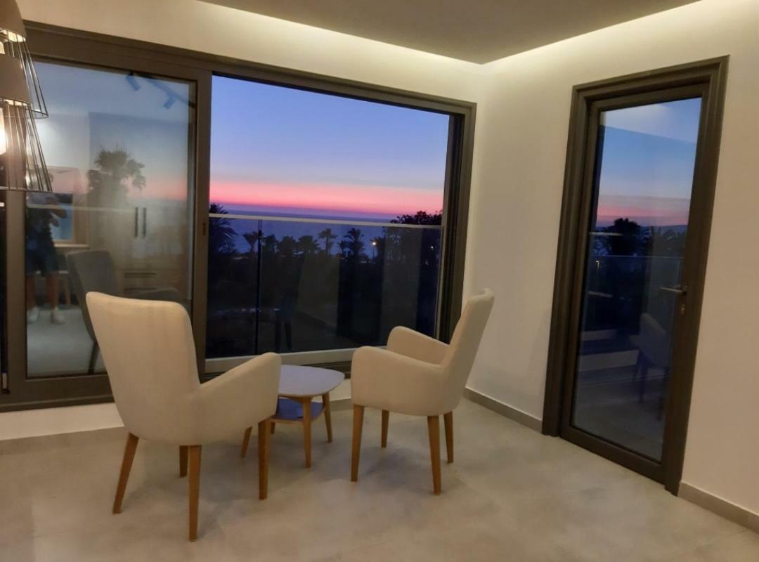 Terrazza Suites Paphos Buitenkant foto