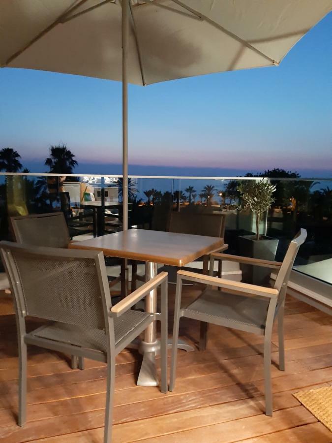 Terrazza Suites Paphos Buitenkant foto